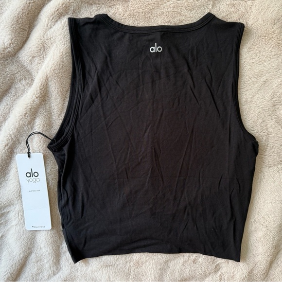 NWT ALO Yoga Cover Tank Black Size S - Picture 7 of 9